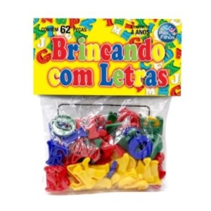 Brincando Com Letras Solapa C/62 PCS - PLASTICO  4744 - PAIS E FILHOS