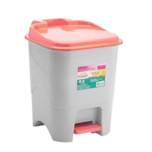 Lixeira Quad. Pedal 7L  Branco Fechado  0353 - PLASMONT