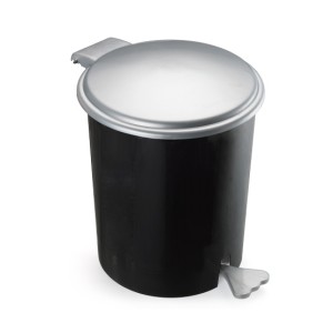 Lixeira com pedal 4,0L black  01.66 - Injetemp